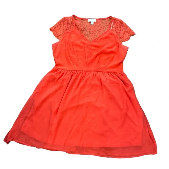open lace back dress Plus Size Ribbed Velvet Dress